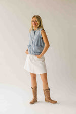 The Tavis Button-Up Vest in Light Denim (SHIPS MID SEPTEMBER)