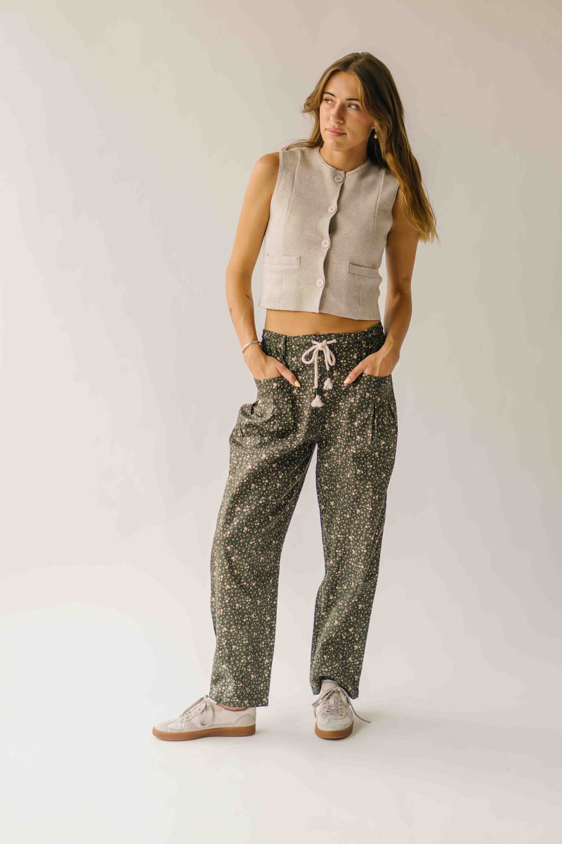 The Melanie Ditsy Floral Barrel Pant in Deep Green