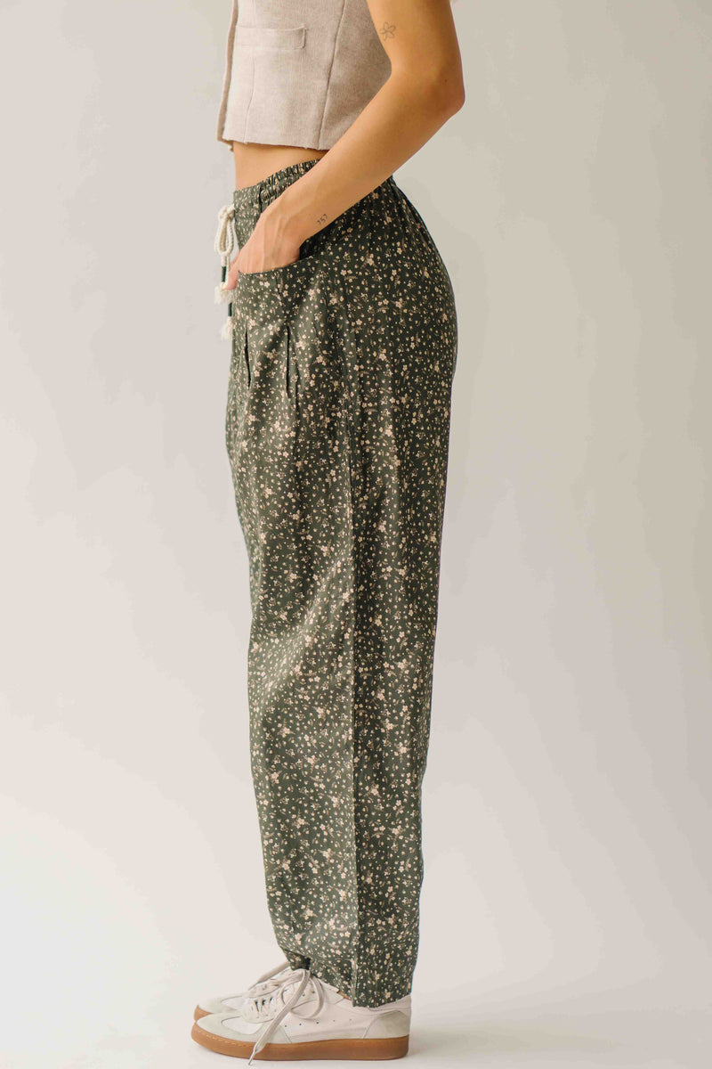 The Melanie Ditsy Floral Barrel Pant in Deep Green