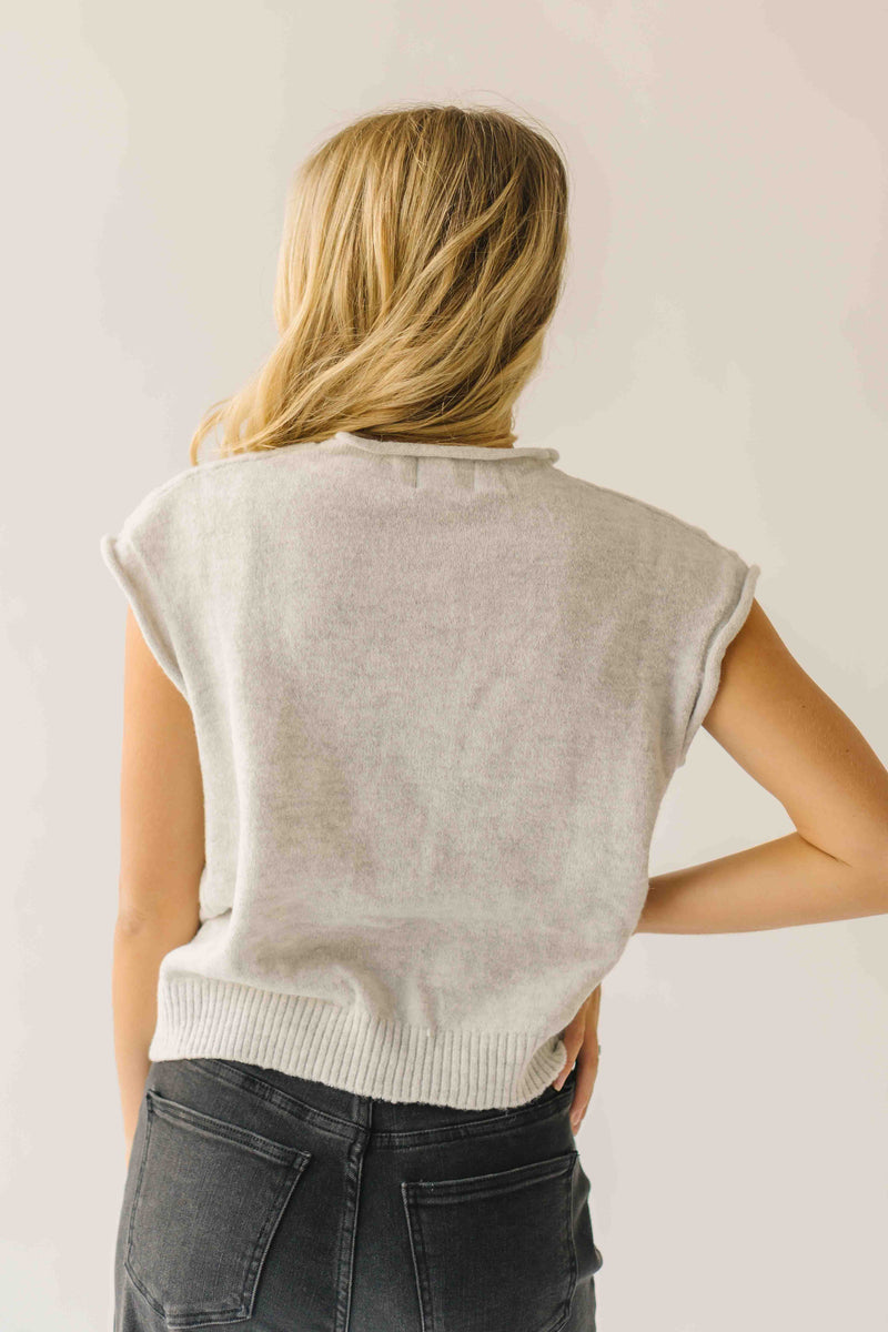 The Lottie Short Sleeved Button-Up Cardigan in Heather Grey