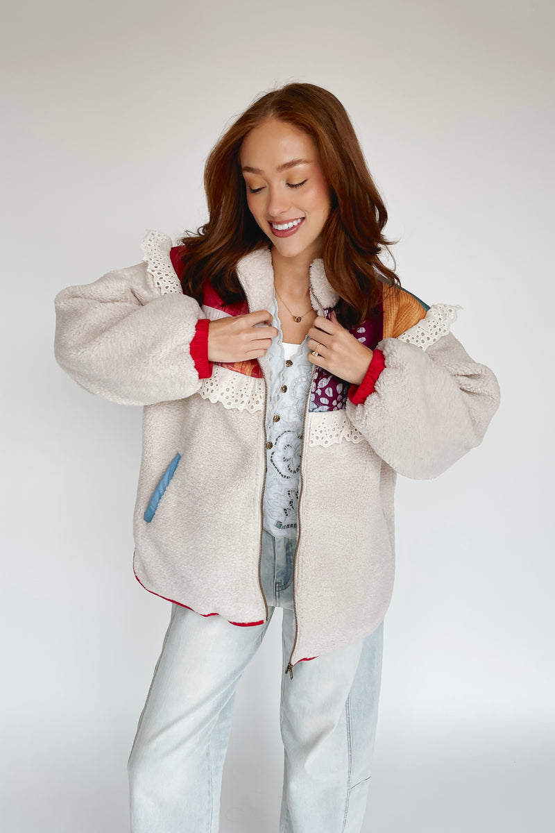 The Dennen Contrast Teddy Jacket in Autumn Cream