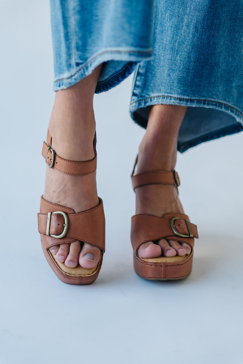 The Malibu Leather Heel in Tan