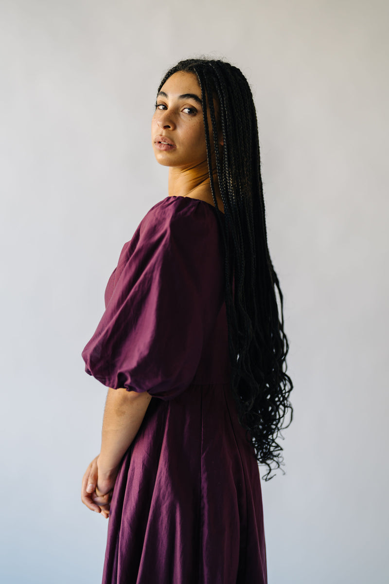 The Gustafson Bubble Sleeve Midi Dress in Plum