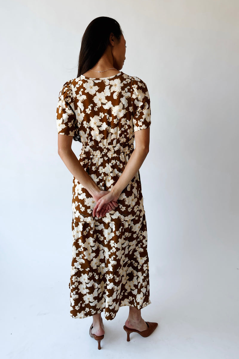 The Nicolette Floral Tiered Midi Dress in Brown Multi