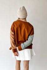 The Britta Contrast Sleeve Pullover in Mocha
