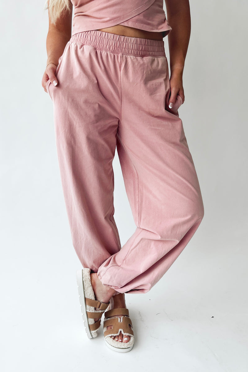 The Hintze Mineral Washed Jogger in Dusty Rose