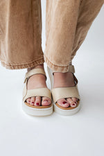Born: Kit Sandal in Natural (PRE-ORDER: SHIPS IN 2 WEEKS)