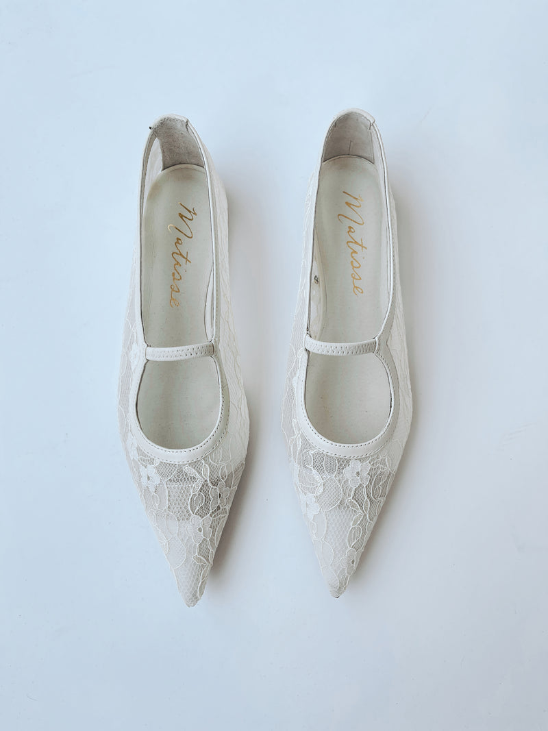 Matisse: Fleur Flat in Ivory Lace