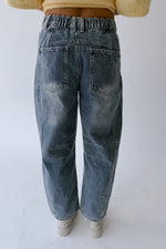 The Brianna Embroidered Barrel Jean in Medium Wash