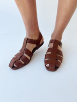 Seychelles: Monday Sandal in Tan