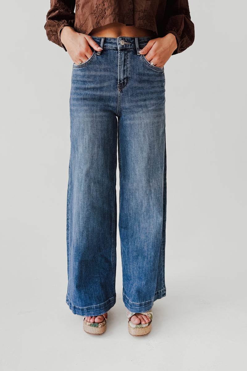 The Kaylee High Rise Slouchy Jean in Navy