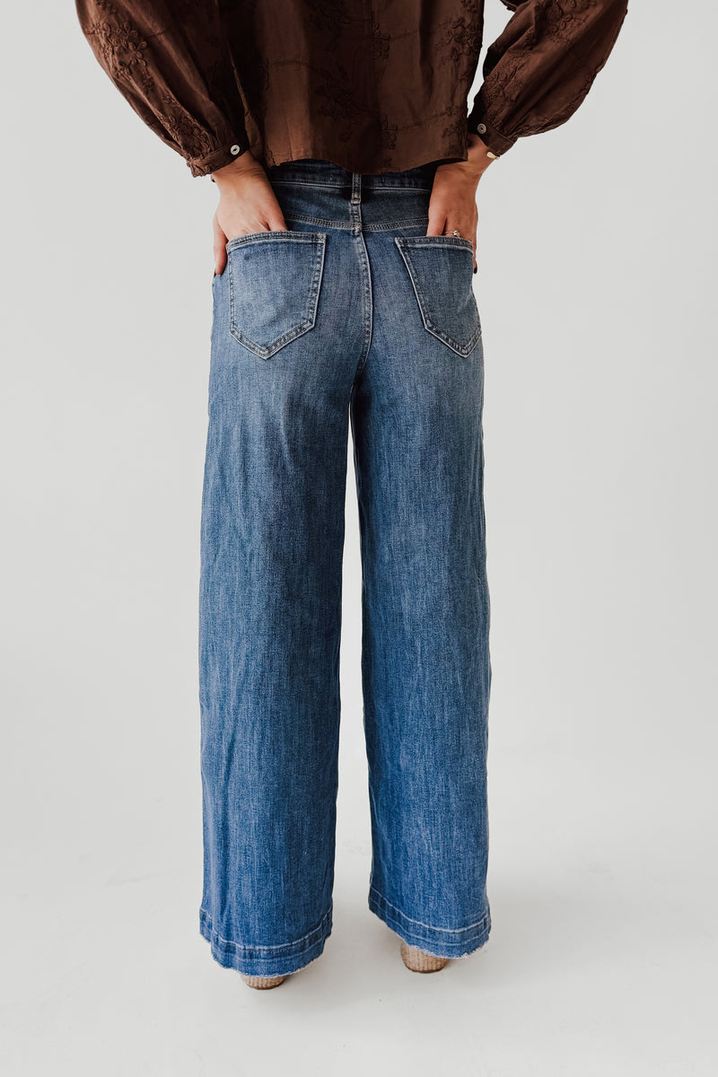 The Kaylee High Rise Slouchy Jean in Navy