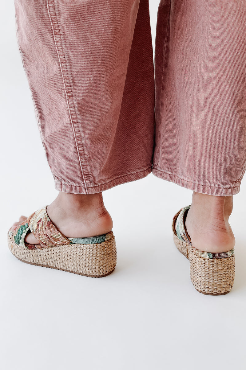The Fresno Raffia Sandal in Floral