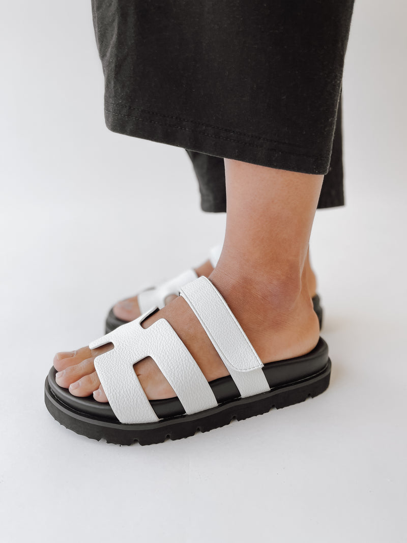 The Nice Bold + Comfortable Sandal in White