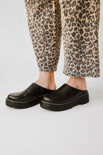 Matisse: Lena Clog in Black