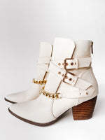 Coconut by Matisse: Jill Boot in Ivory