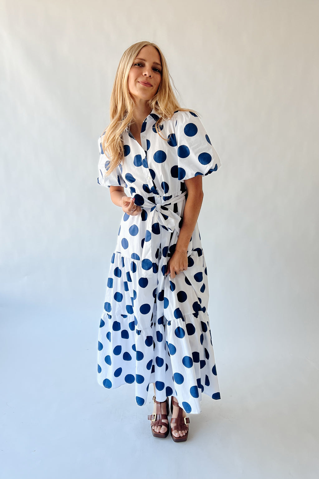 The Robison Puff Sleeve Maxi Dress in Navy + Off White Dot – Piper & Scoot