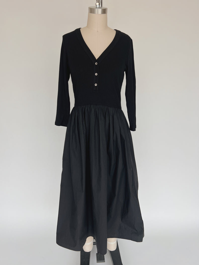The Fanning Mix Knit Midi Dress in Black