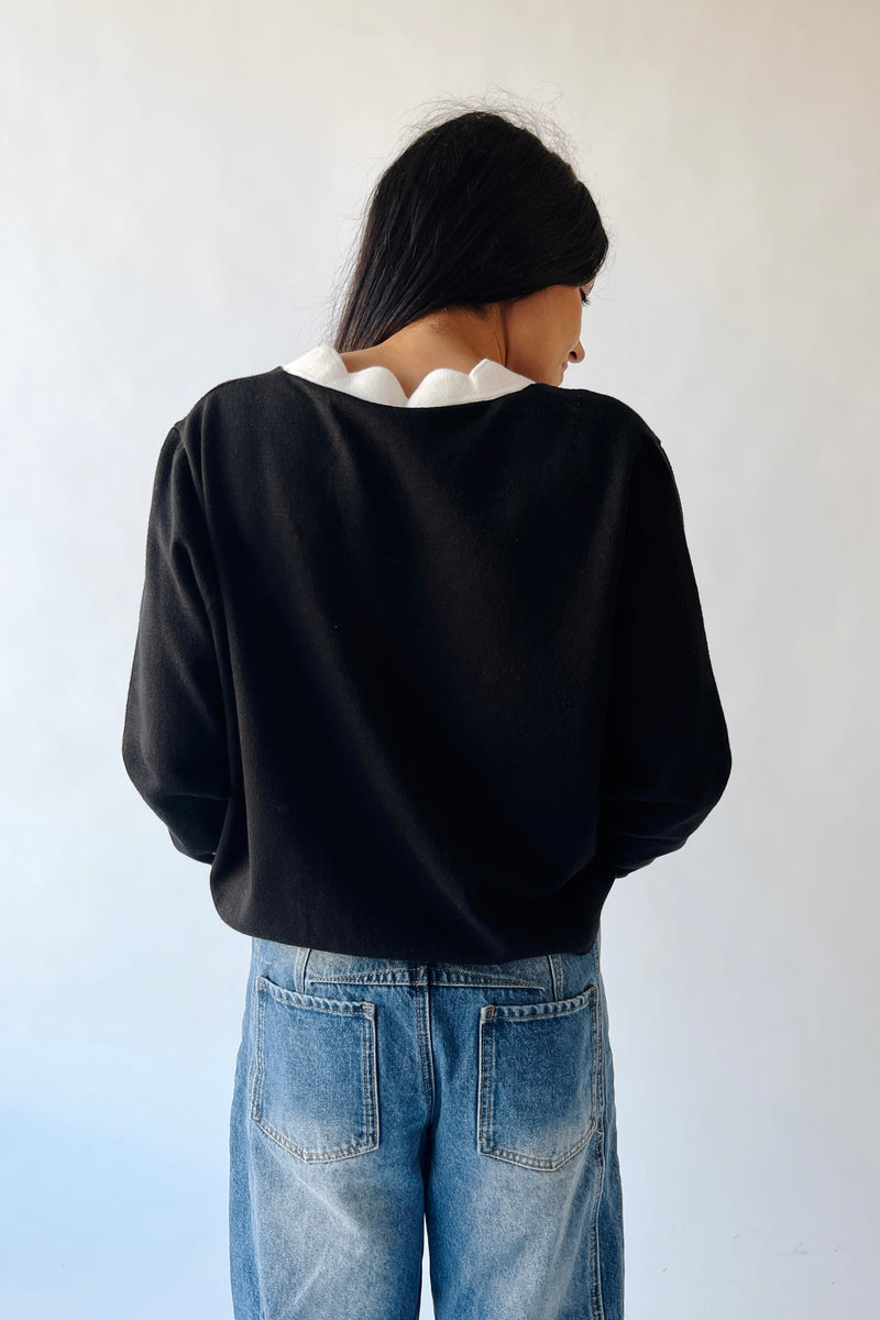The Lucero Scallop Detail Cardigan in Black