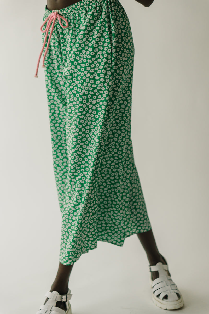 The Culkin Floral Pants in Green