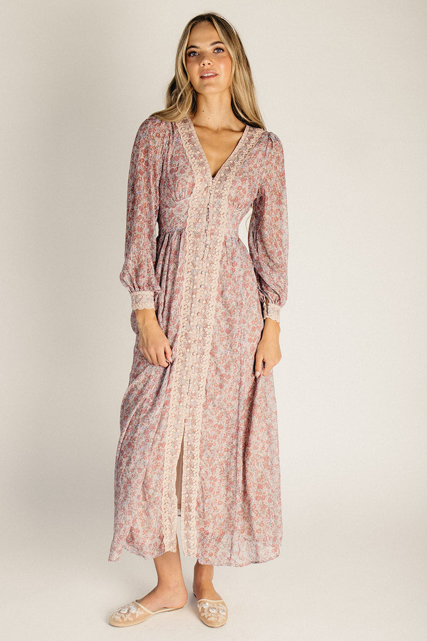 The Jarrell Lace Trim Floral Maxi Dress in Dusted Rose – Piper & Scoot