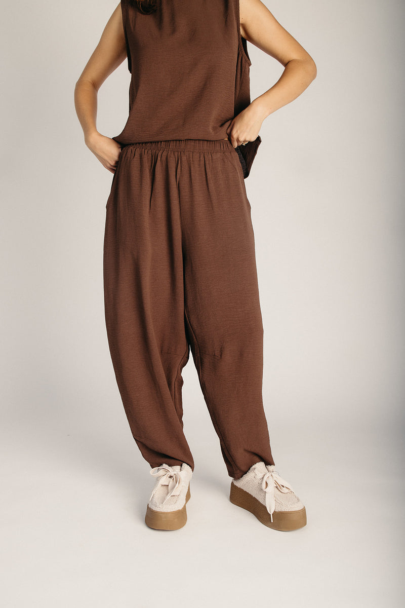 The Loftus Woven Lounge Set in Chocolate Brown – Piper & Scoot