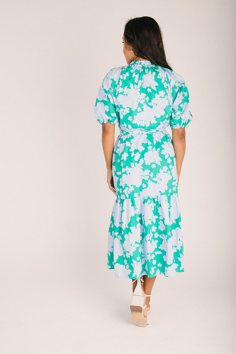 The Riona Floral Tiered Midi Dress in Blue + Kelly Green – Piper & Scoot
