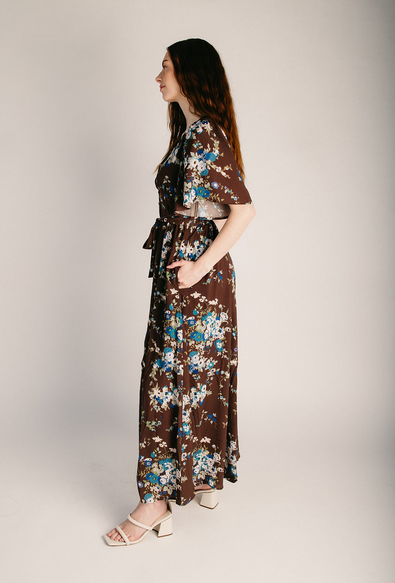 The Albers Button-Up Maxi Dress in Mocha Floral Large