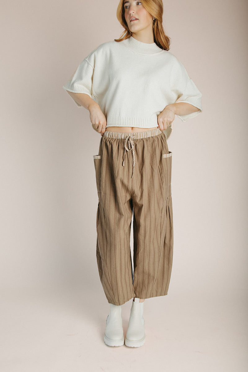 The Clarkston Textured Crop Pant in Olive