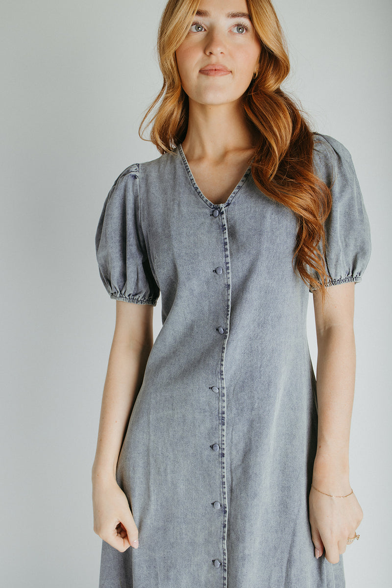 The Zora Button-Up Midi Dress in Medium Denim