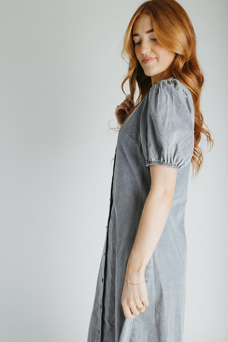 The Zora Button-Up Midi Dress in Medium Denim