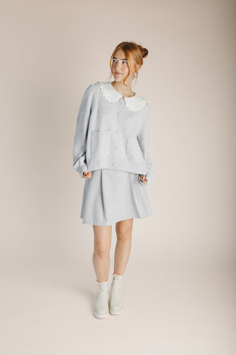The Orzoco Frill Collar Cardigan in Heather Grey