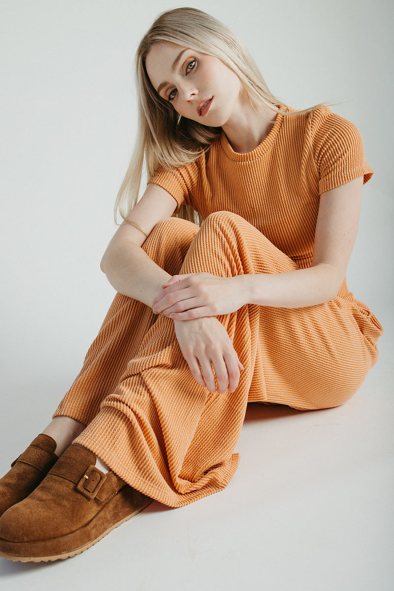 The Leanne Ribbed Lounge Set in Dusty Orange
