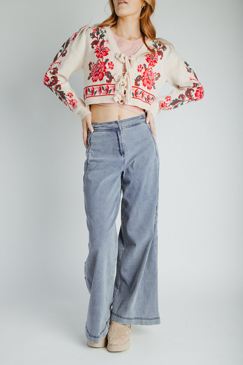 The Northampton Wide Leg Pant in Medium Wash