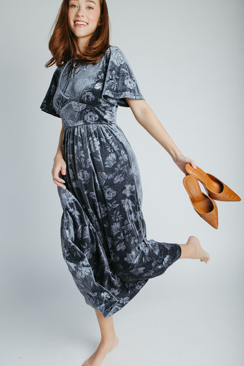 The Zeller Burnout Velvet Midi Dress in Dusty Blue