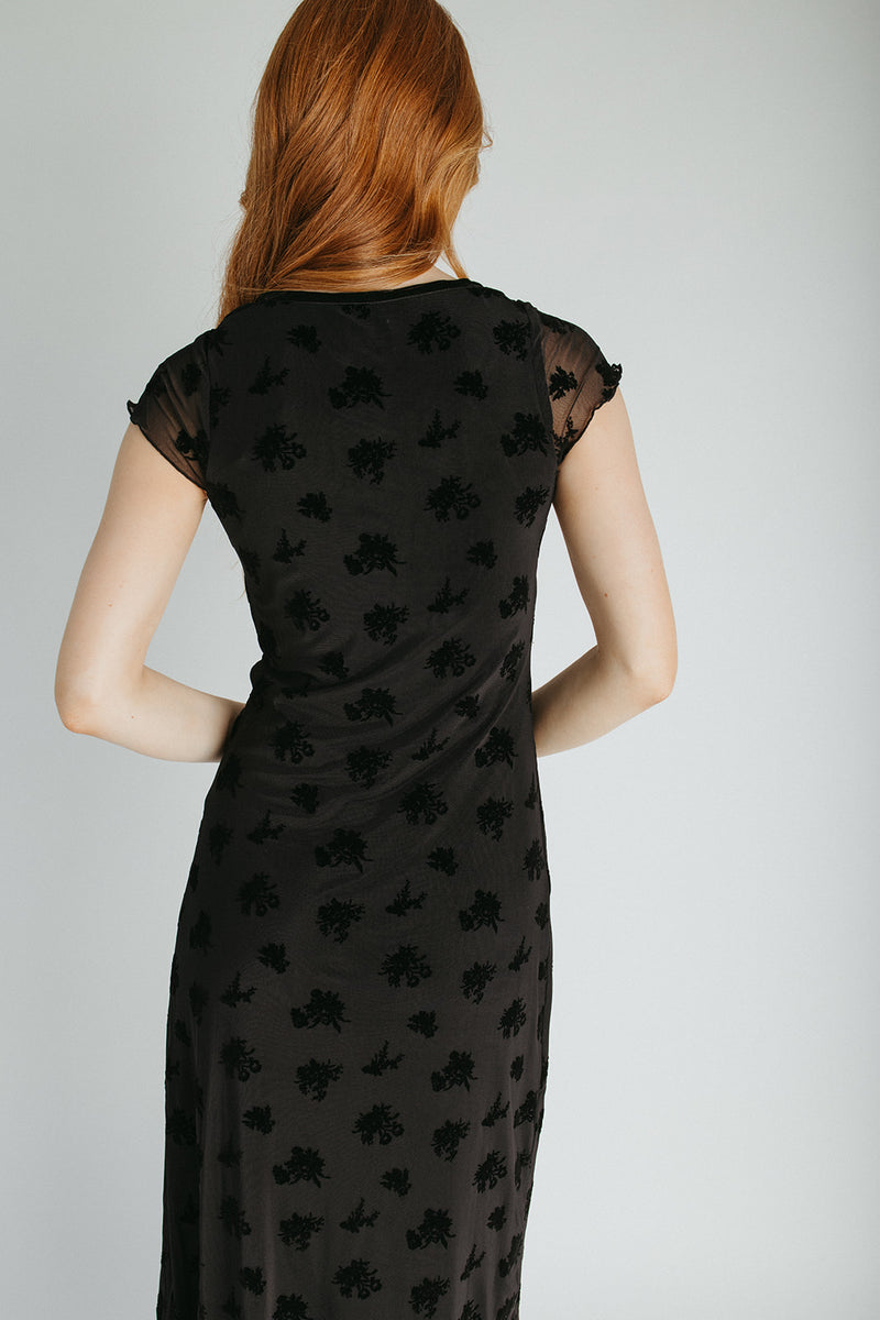 The Sasha Floral V-Neck Midi Dress in Black