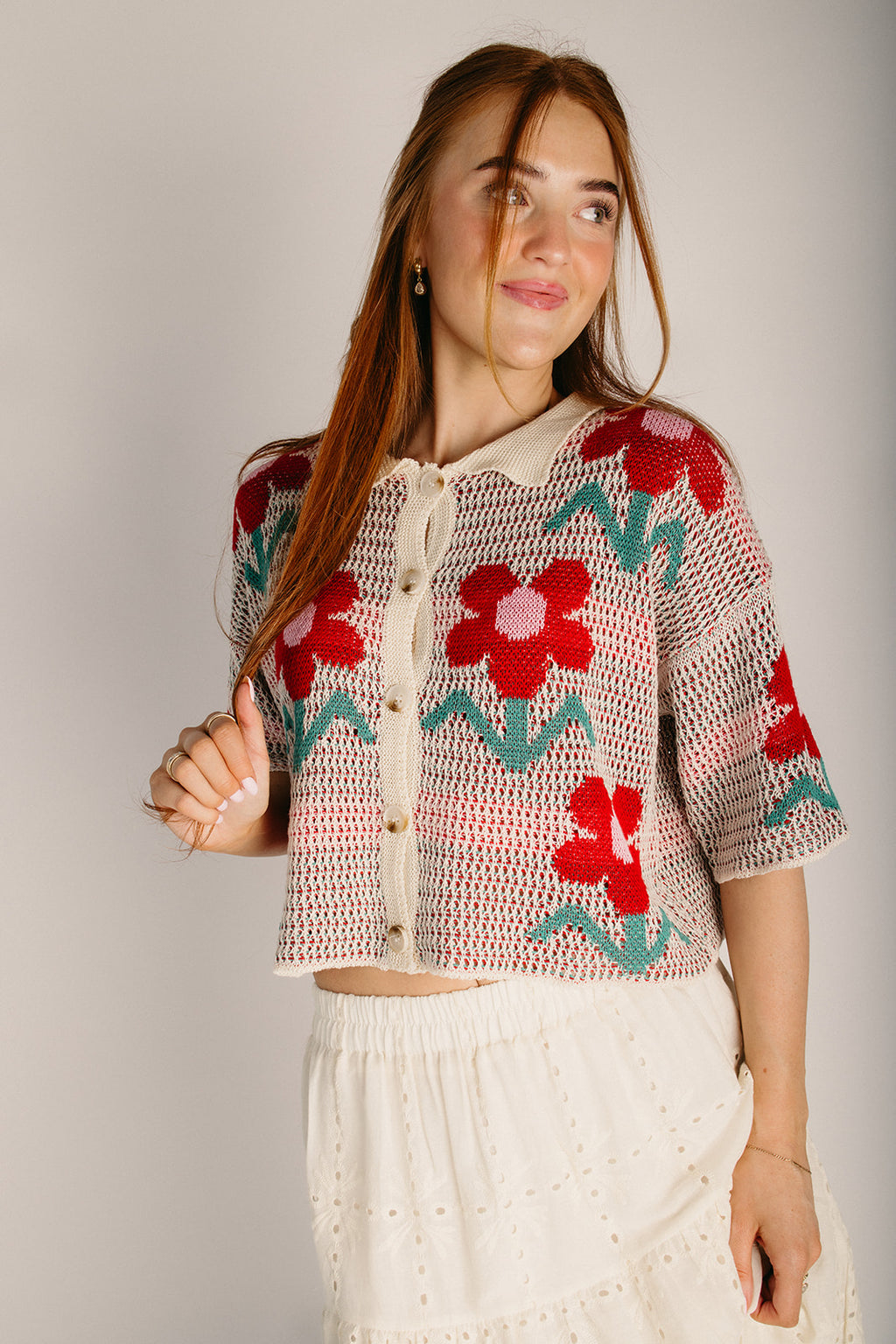 The Angelica Floral Button-Front Cardigan in Ivory – Piper & Scoot