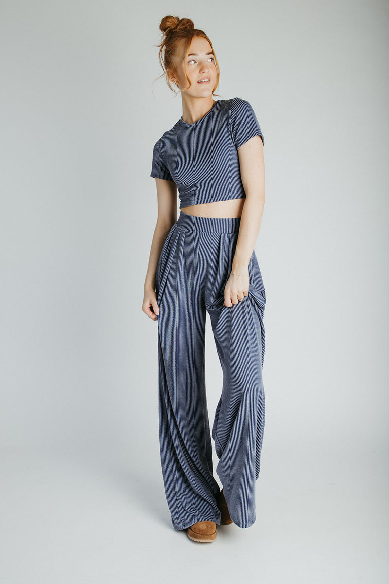 The Leanne Ribbed Lounge Set in Blue