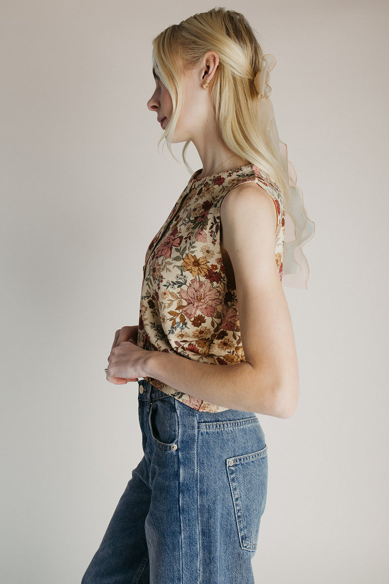 The Valerie Floral Sweater Vest in Rose
