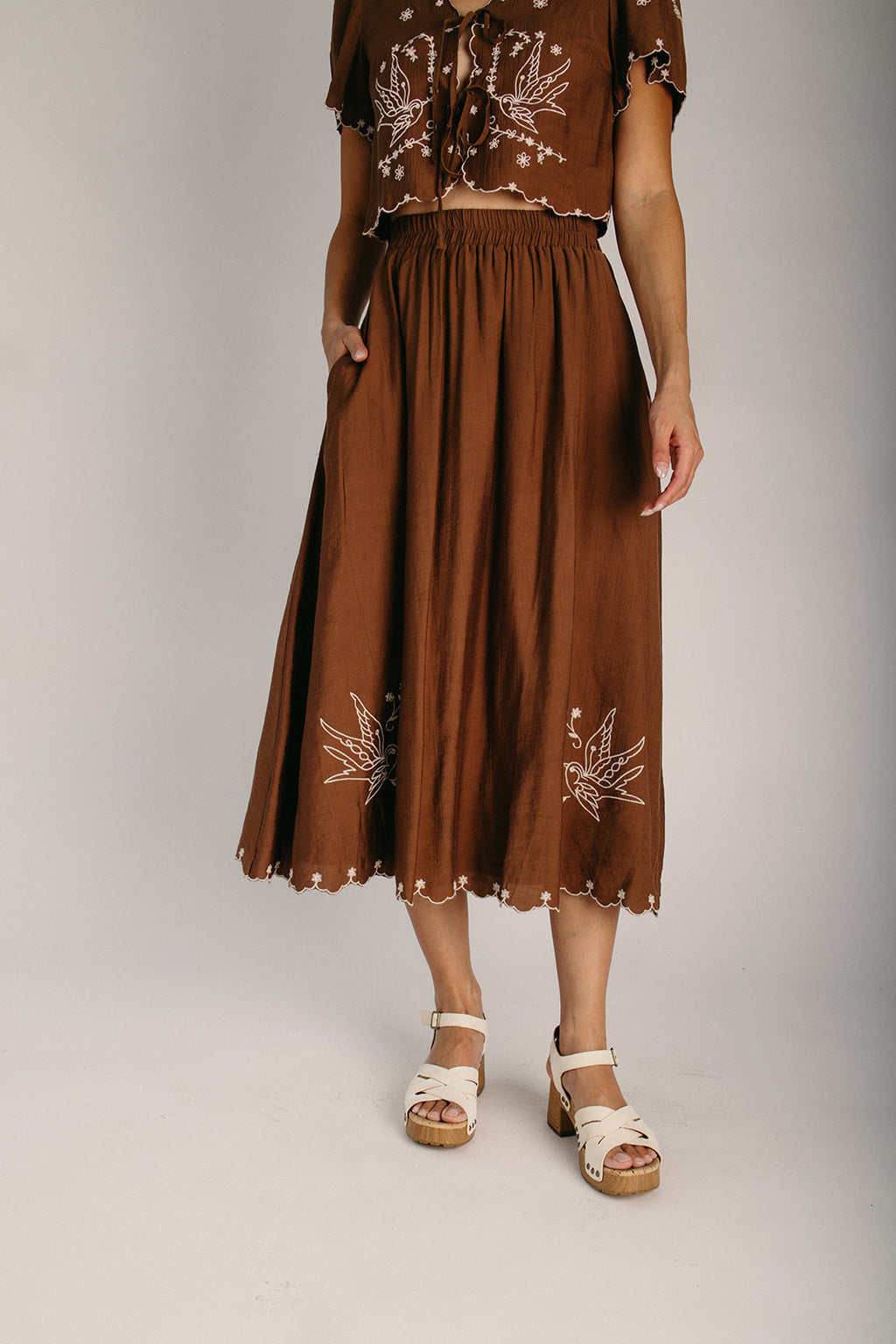 The Allons Bird Embroidered Midi Skirt in Brown – Piper & Scoot