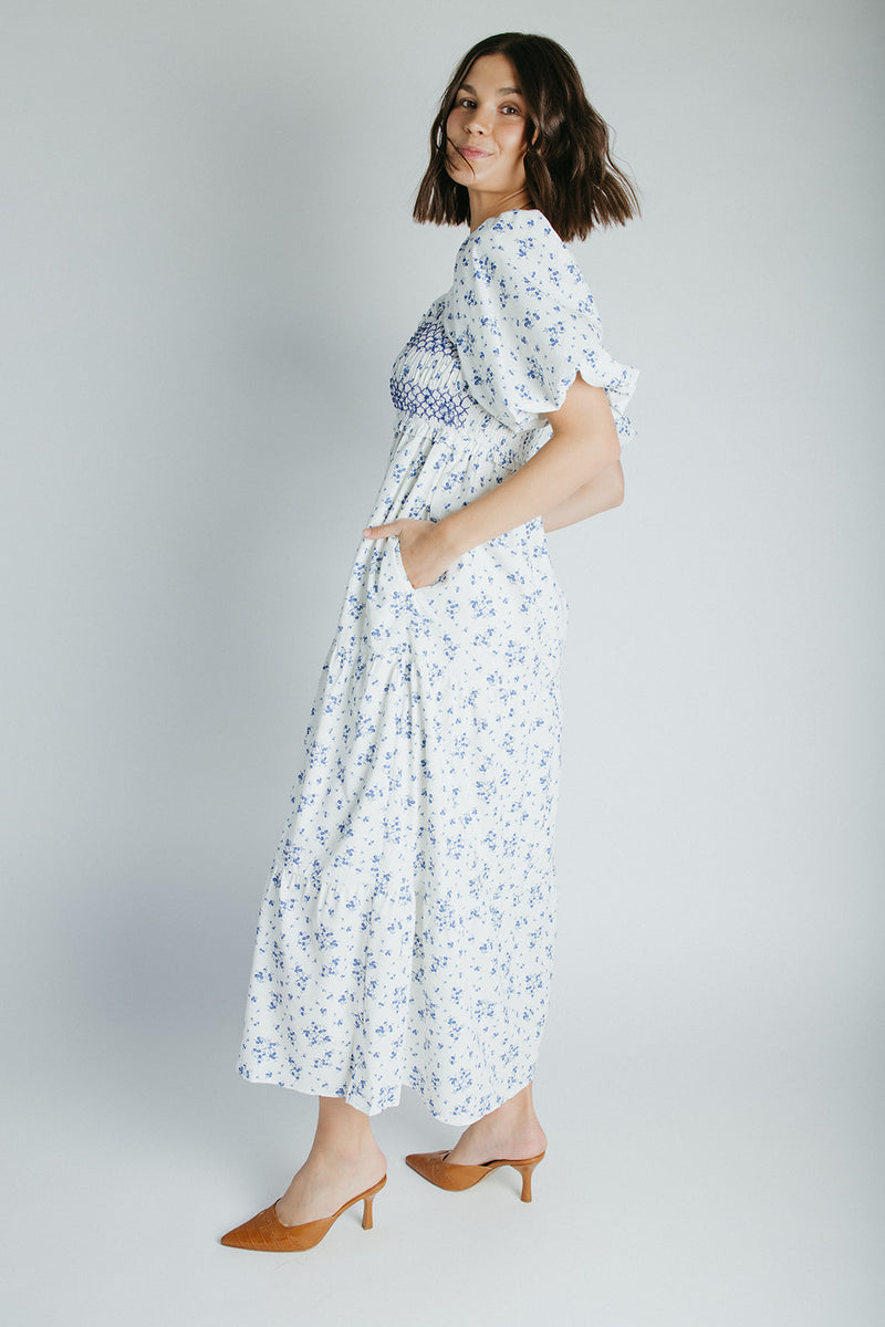 The Danika Bubble Sleeve Maxi Dress in Ivory Multi