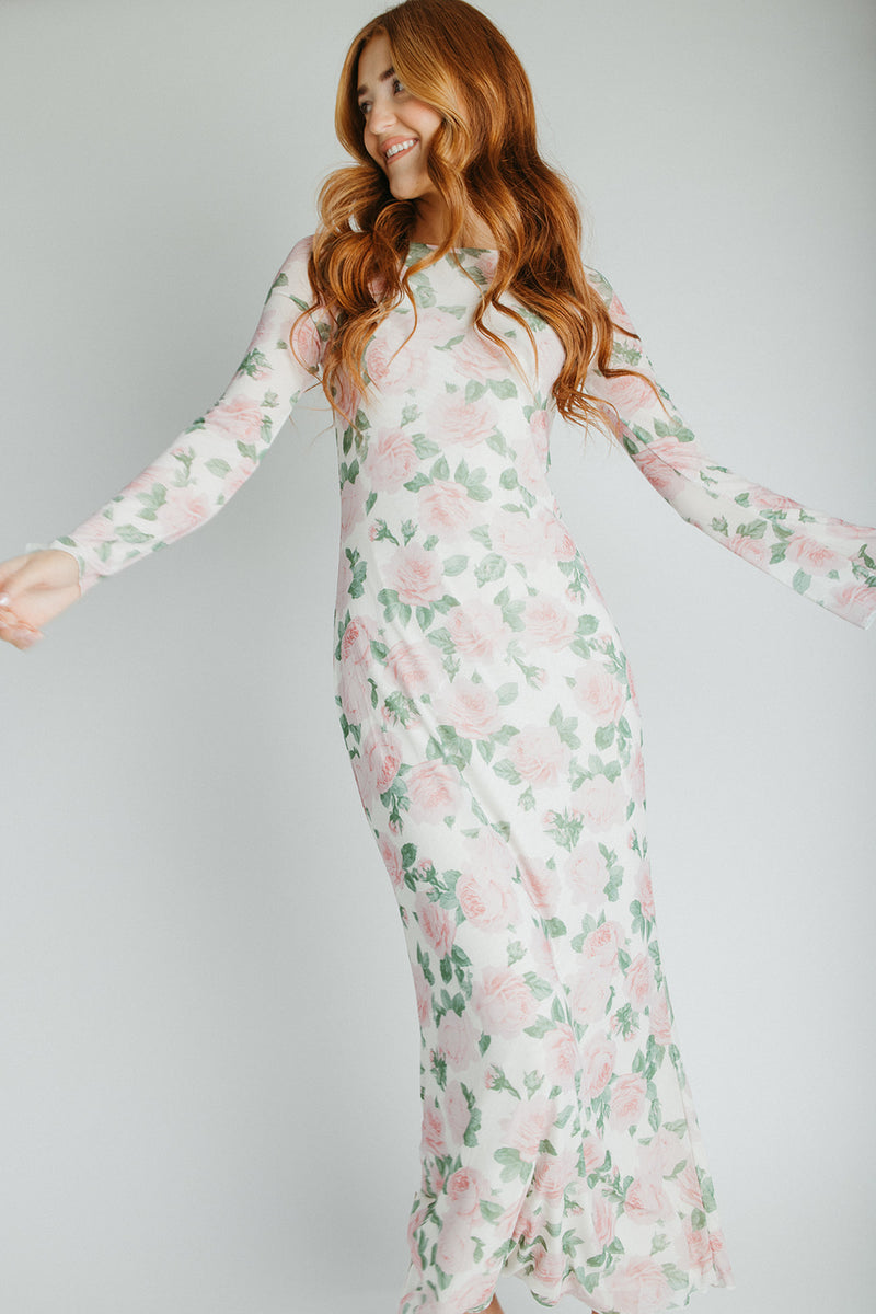 The Lizzy Bell Sleeve Maxi Dress in Light Pink Floral