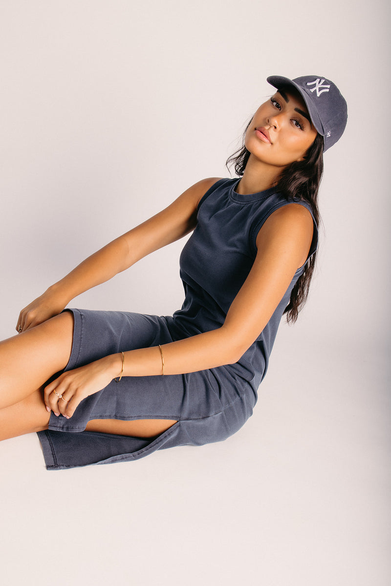 midi women's shirt dress Women's Made The Right Call Chambray Blue Collared Midi T-Shirt Dress | Size: L