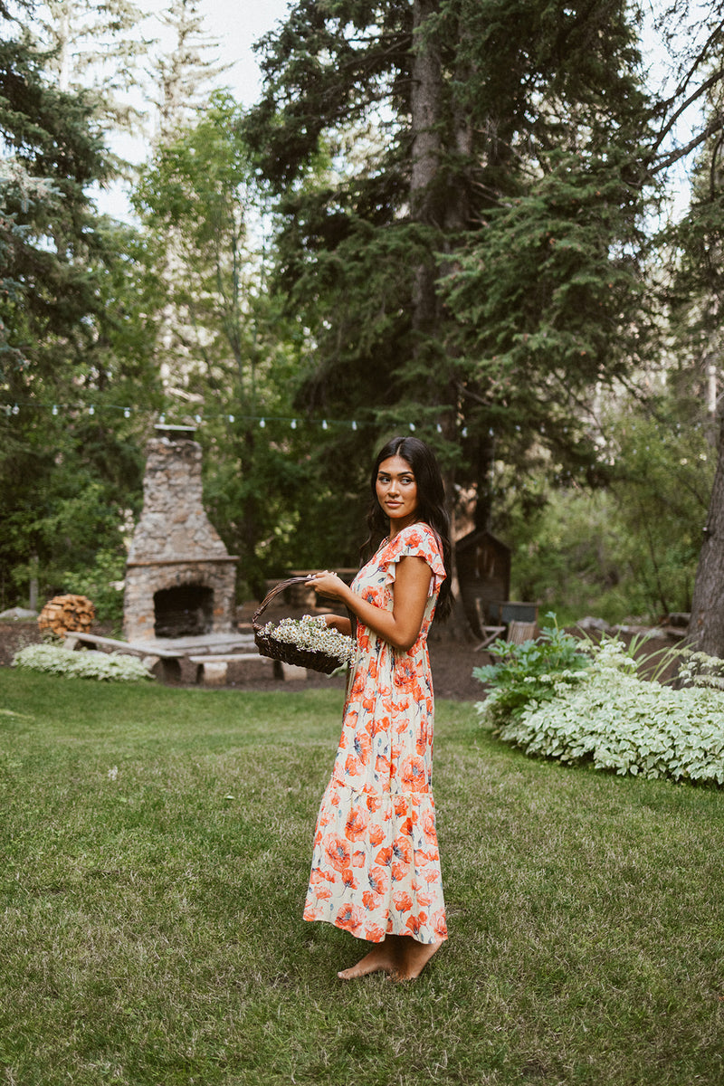 The Caldon Floral Tiered Midi Dress in Light Yellow – Piper & Scoot