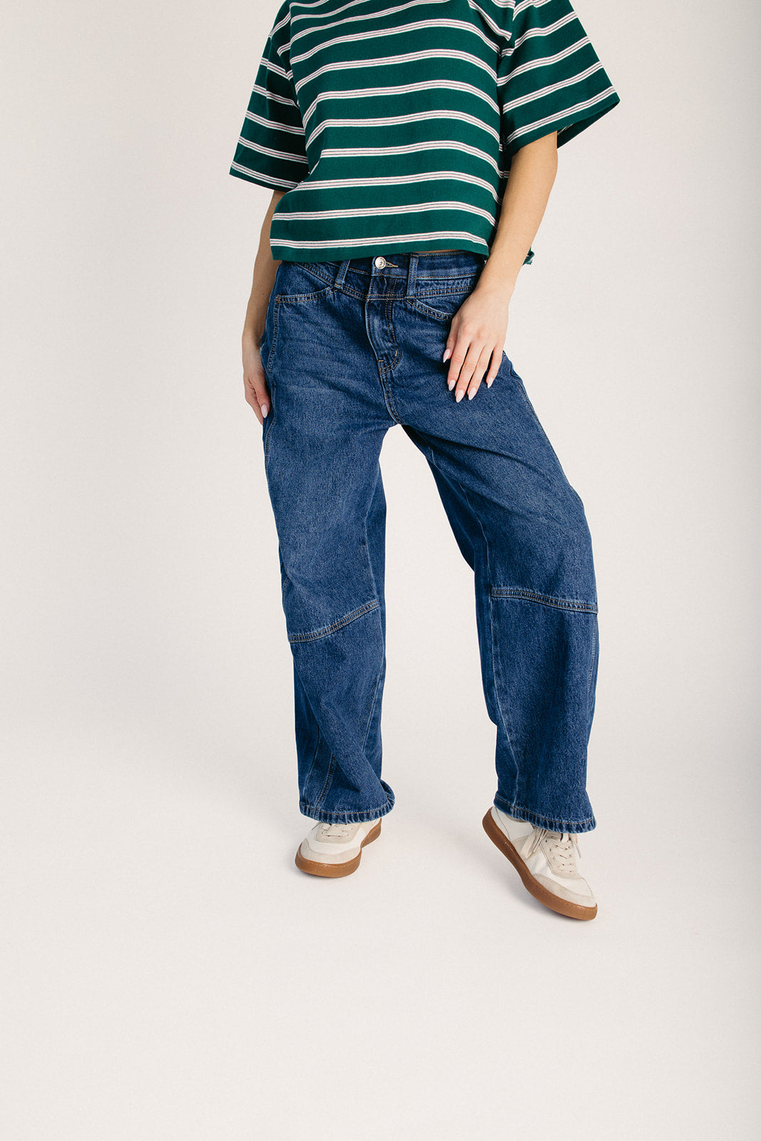 The Zambon High Rise Crop Barrel Jean in Dark Denim – Piper & Scoot