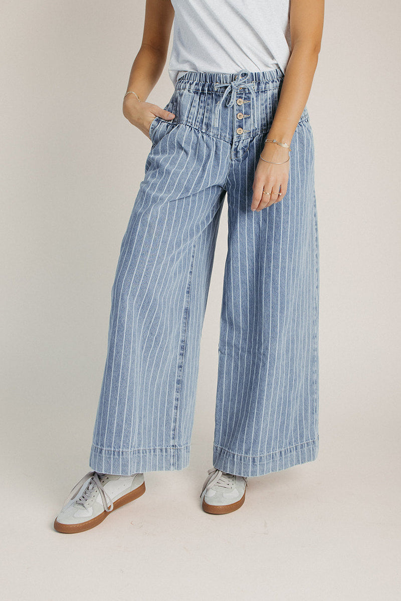 The Raymond Pin Tuck Detail Pant in Denim Stripe