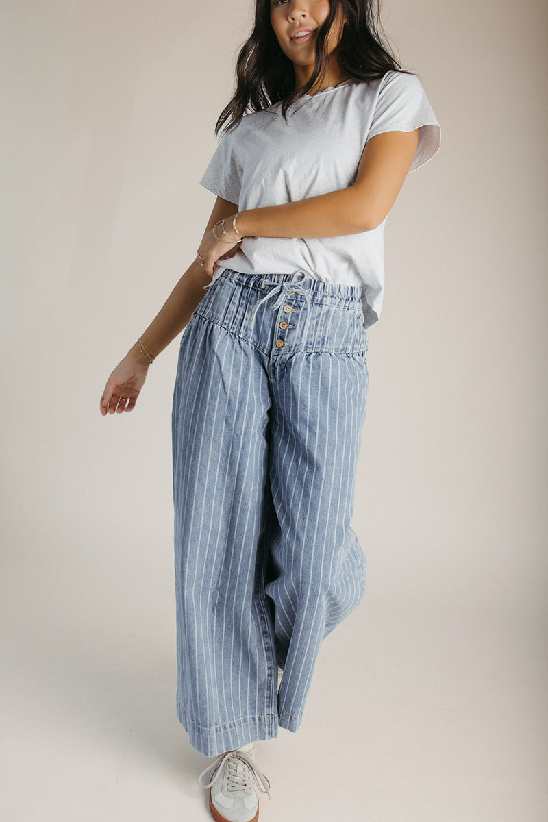 The Raymond Pin Tuck Detail Pant in Denim Stripe