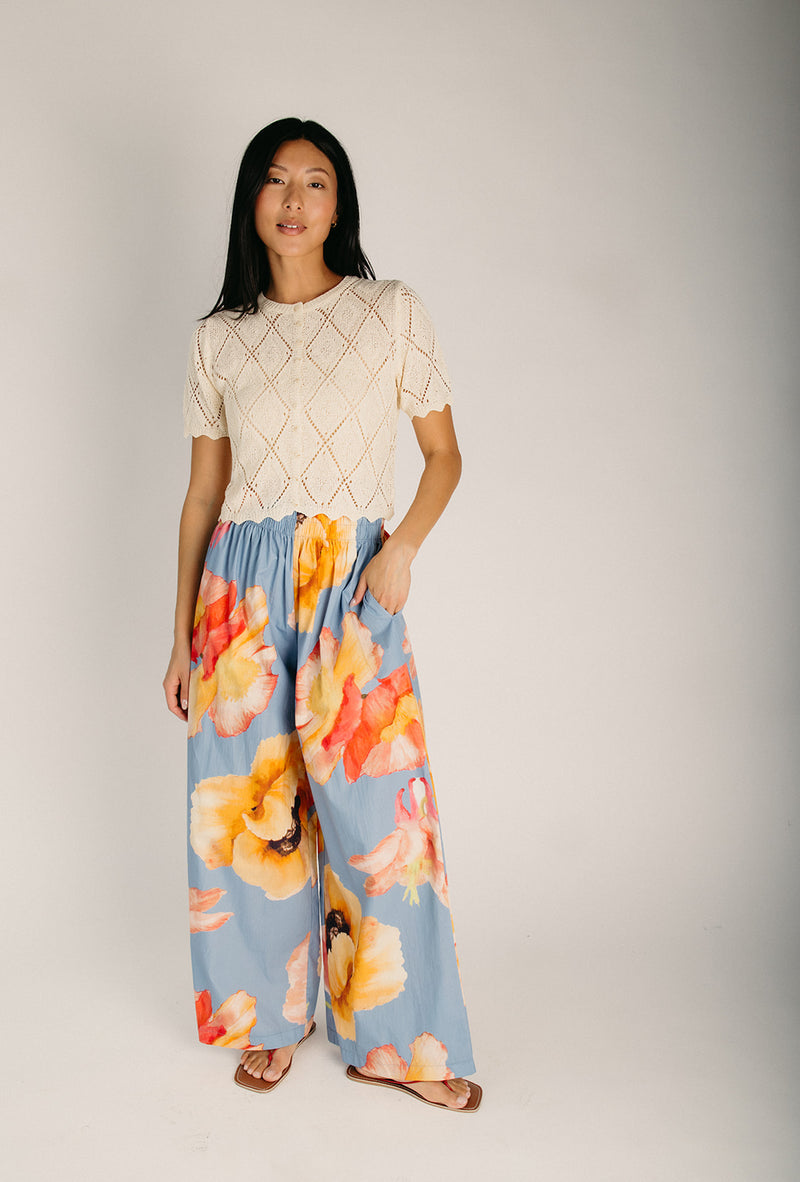 The Linder Wide Leg Floral Pant in Blue – Piper & Scoot