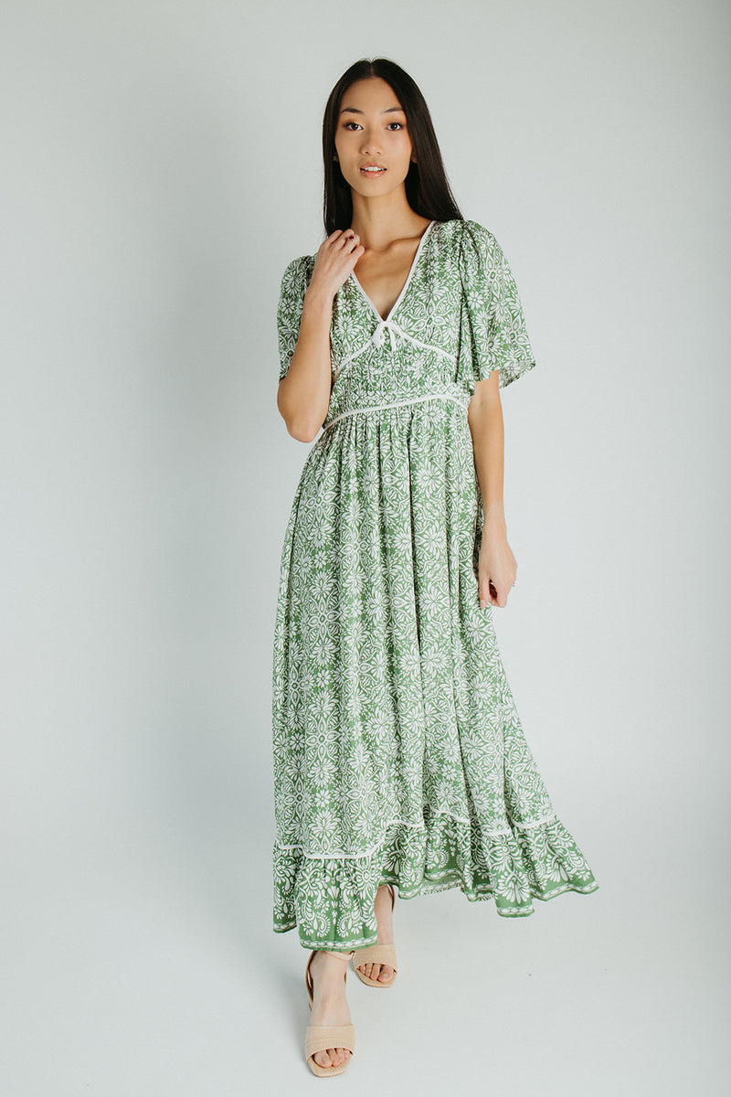 The Novak Flutter Sleeve Midi Dress in Palm Green