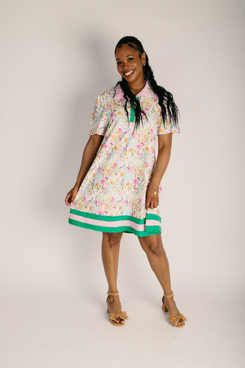 The Quintera Mock Neck Shift Dress in Pink + Green Floral 2X-Large